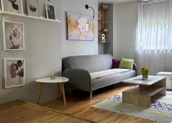 Mia\'S Duplex Apartment
