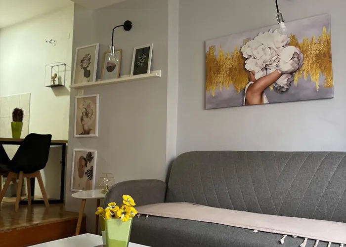 Mia\'S Duplex Apartment